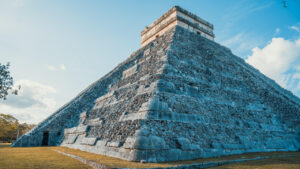 Le classement des 6 plus belles pyramides du monde Plus belle pyramide du monde