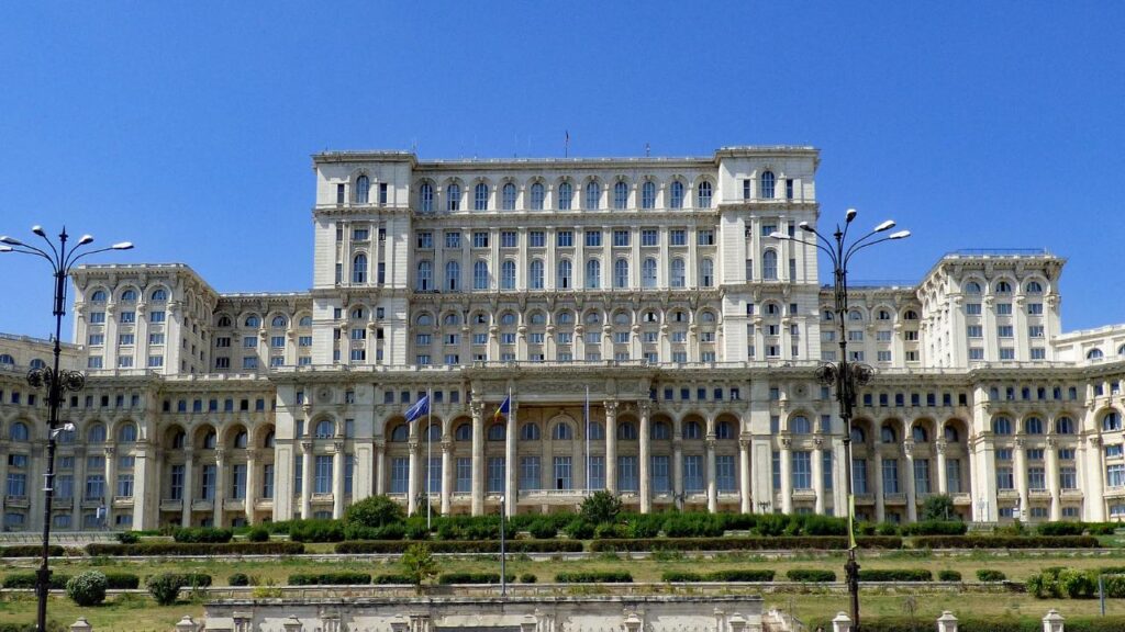 Le Palais du Parlement