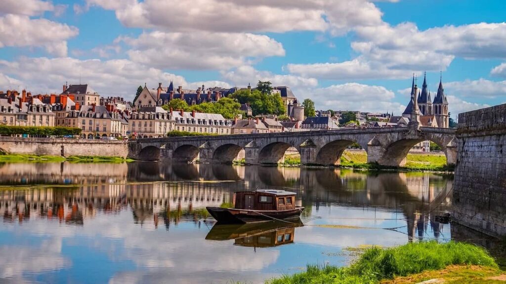 Vacances en camping dans le Val de Loire en été : 5 raisons