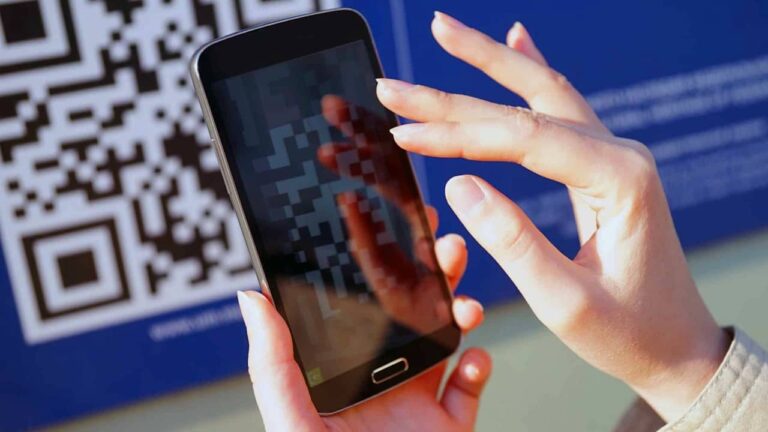 Accès rapide aux guides de voyage grâce aux QR codes gratuits