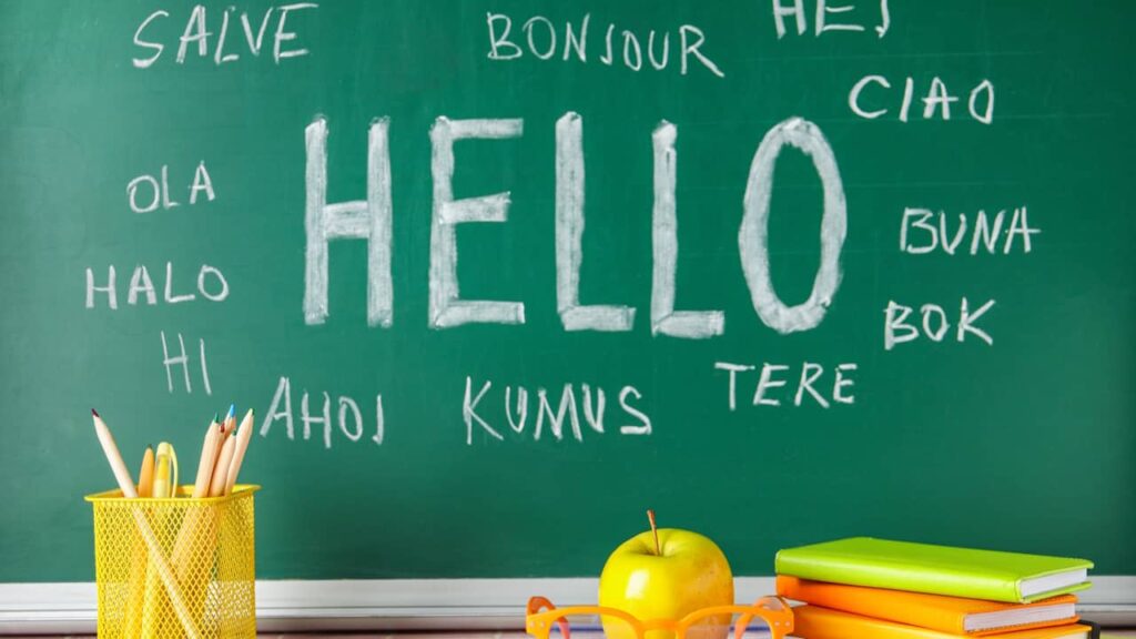 tableau ecole differents bonjour