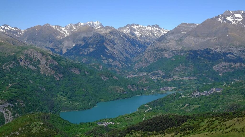 Gavarnie dans les Hautes-Pyrénées en été