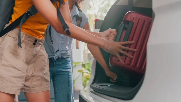 Préparer sa valise de manière minimaliste pour son prochain road trip