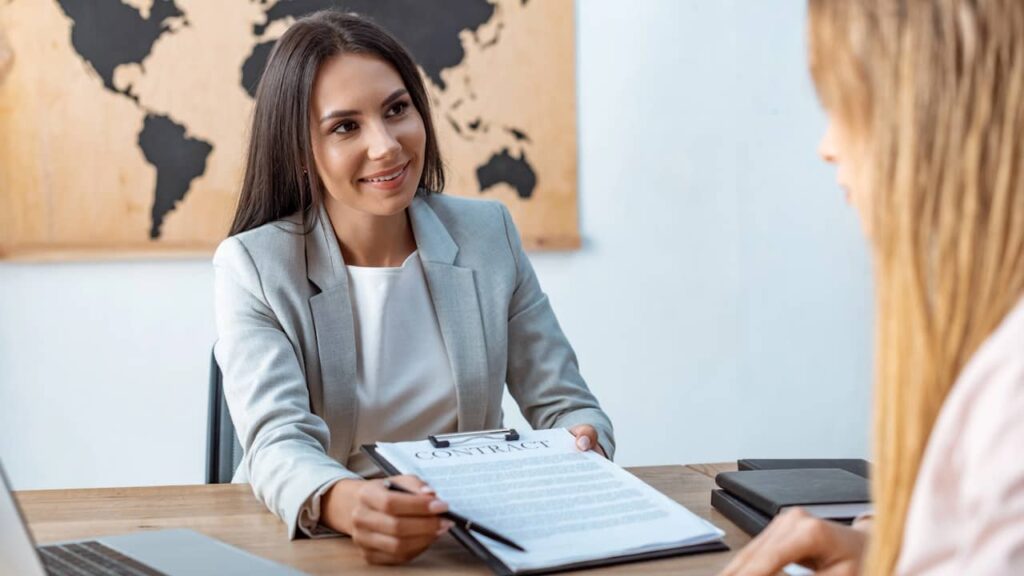 contrat agence de voyage