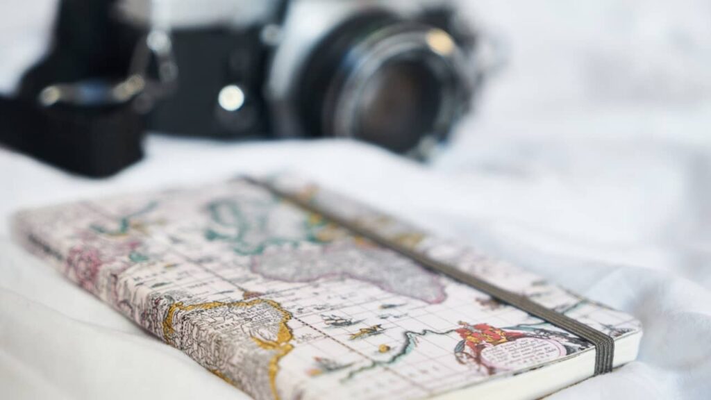 appareil photo carnet voyage